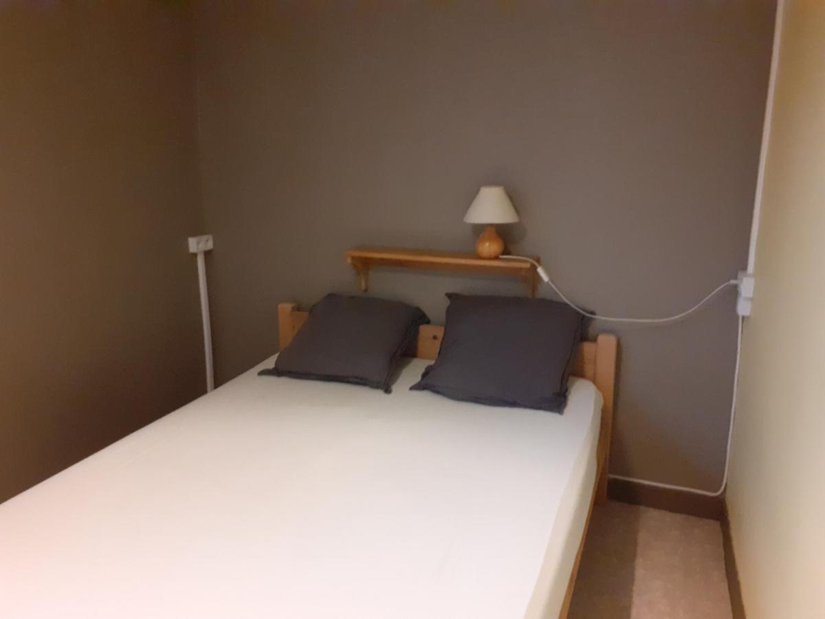 Hotel Les Repaires Nans-sous-Sainte-Anne Exteriér fotografie